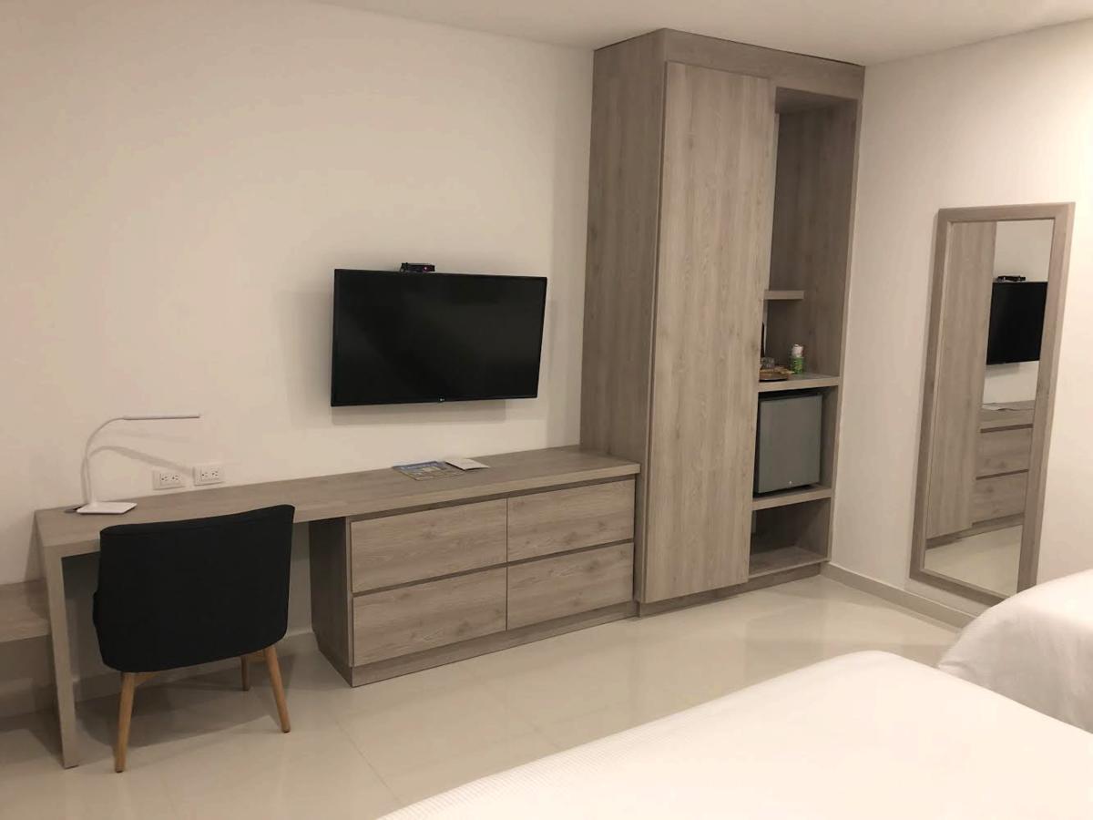 Hotel Sexta Avenida Inn Montería Kültér fotó