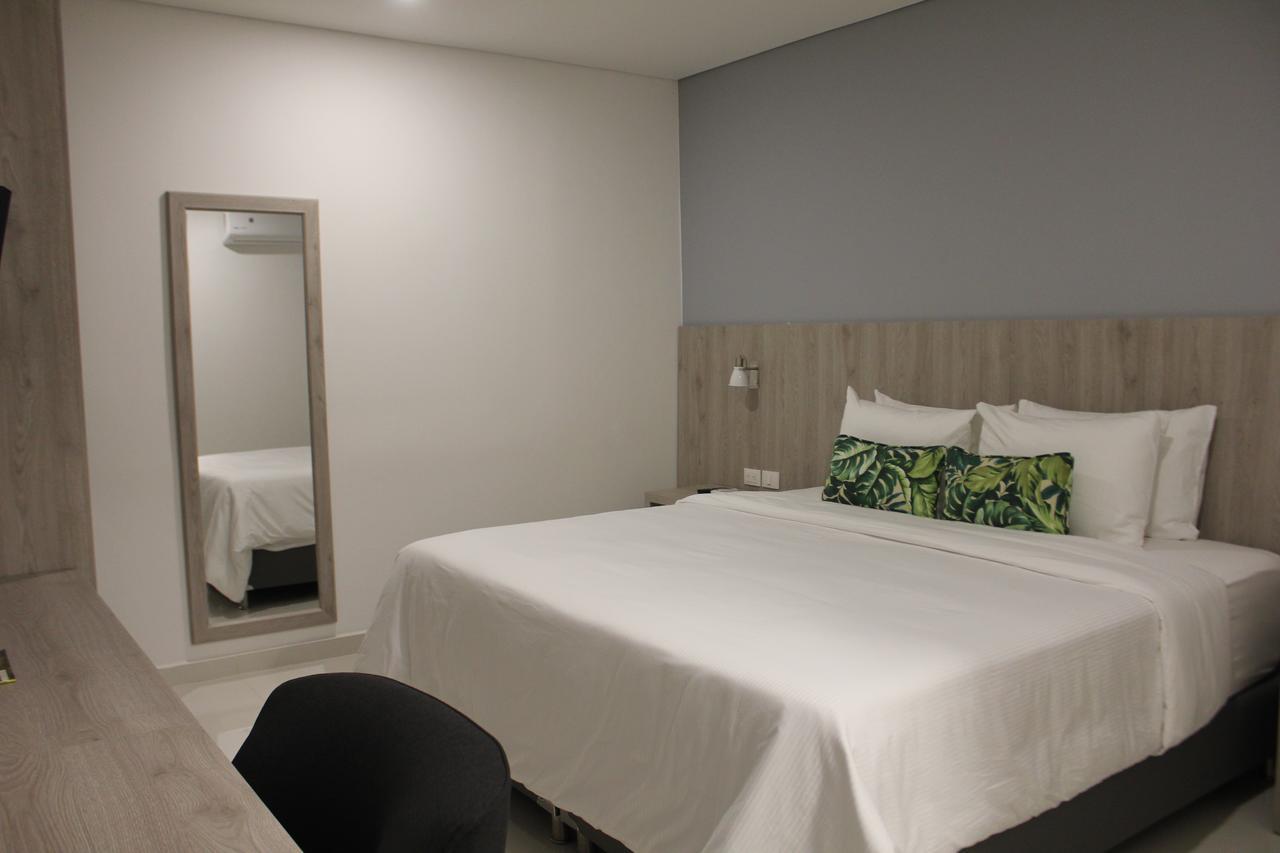 Hotel Sexta Avenida Inn Montería Kültér fotó